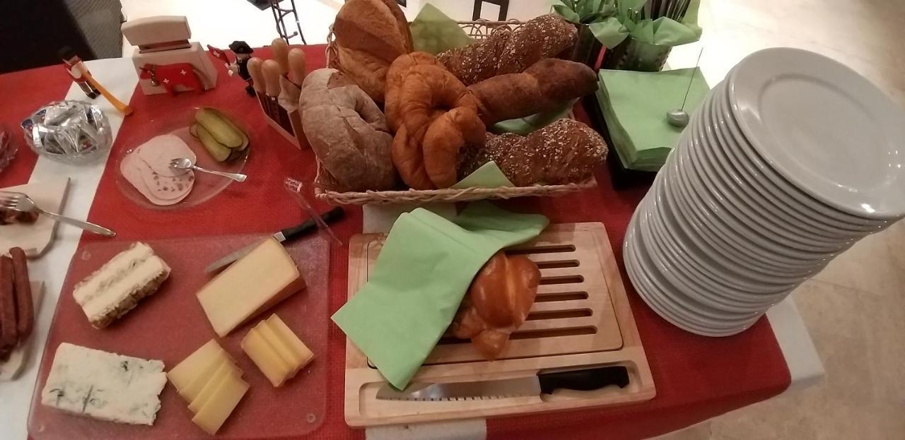ObersaxenAtelier 67住宿加早餐旅馆 外观 照片